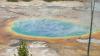 : Im „Grand Prismatic Spring“ im Yellowstone Nationalpark leben thermophile Mikroorganismen, für deren Enzyme sich die Industrie interessiert.